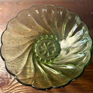 Vintage MCM Hazel Atlas Avocado Green Seashell Swirl Bowl 9"